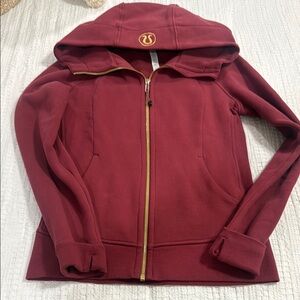 Lululemon maroon scuba full zip